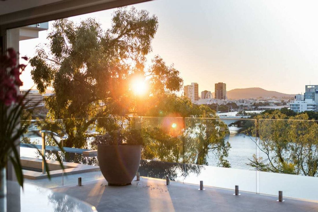 Brisbane's Most Unique Residence In Kangaroo Point, Queensland