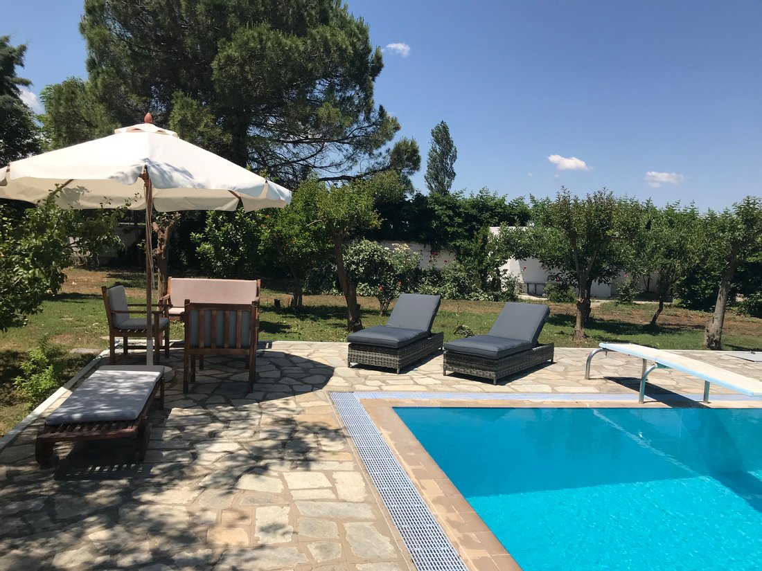 Luxur In Katerini, Decentralized Administration Of Macedonia And Thrace