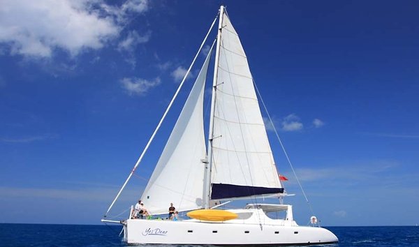 VOYAGE yacht YES DEAR (11533711)