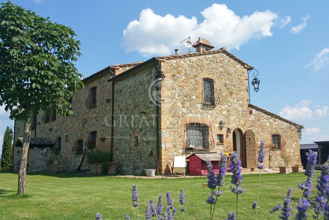 Estate in Umbria, Italy 1 - 11274307