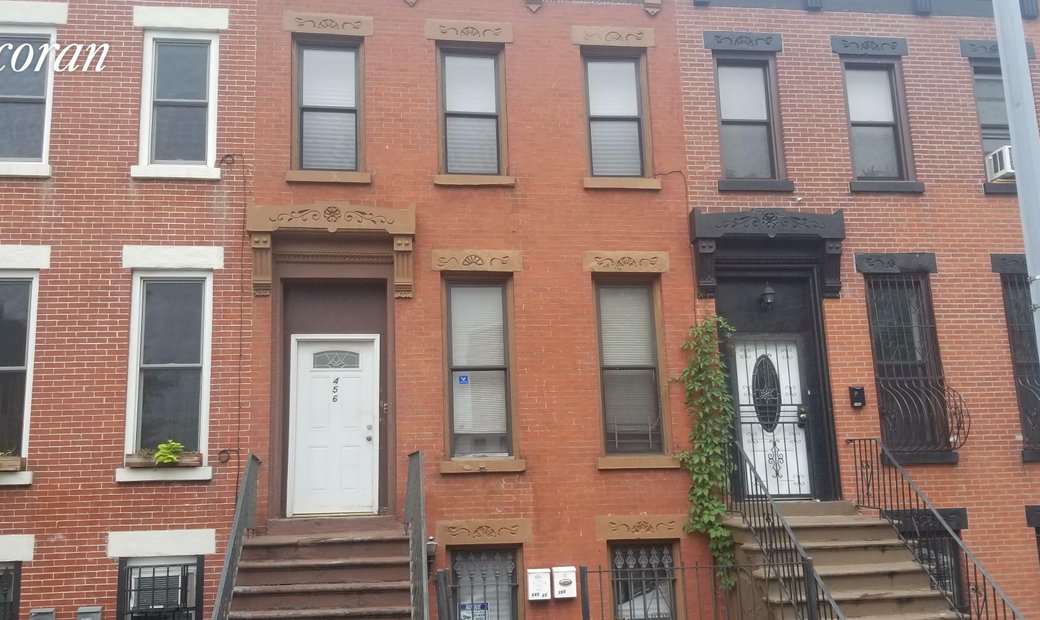 Multi Family Home In New York, New York, United States For Sale (11539059)