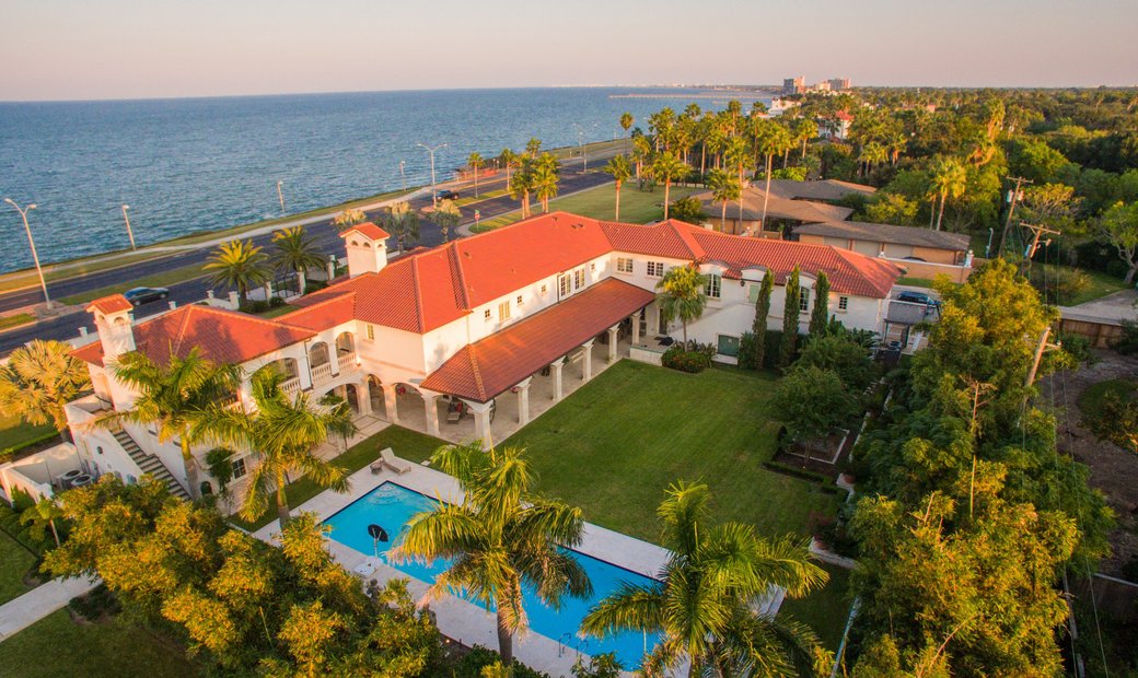 3825 Ocean Drive, Corpus Christi, Tx In Corpus Christi, Texas, United
