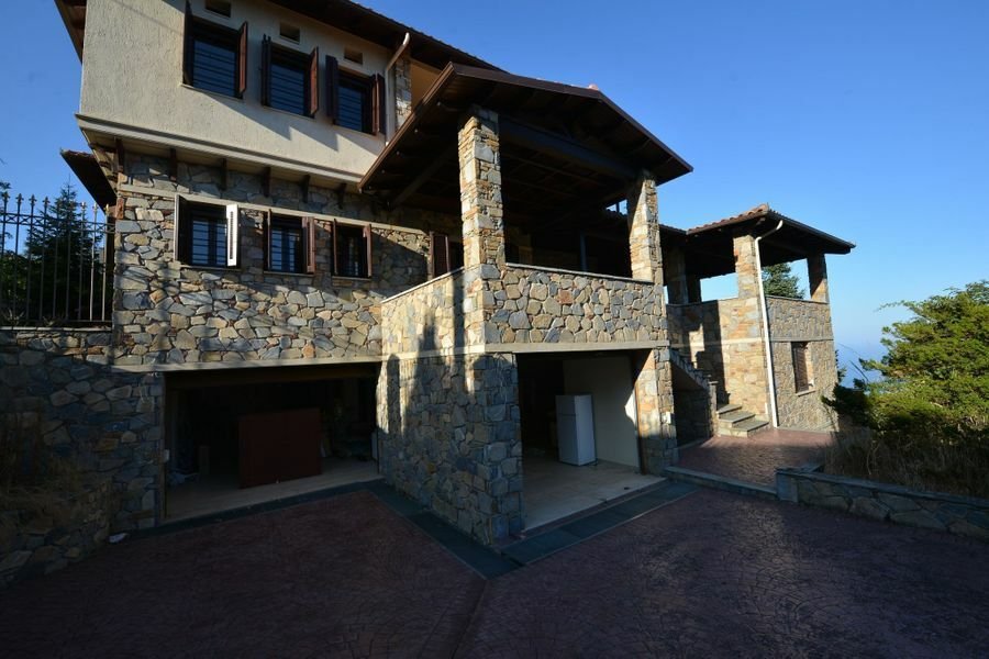 House In Katerini, Decentralized Administration Of Macedonia And Thrace