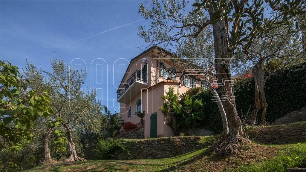 Farmhouse Surrounded By Land, With Lounging Areas In Ortonovo, Liguria