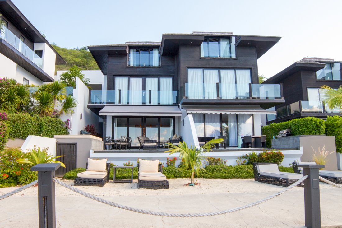 Tamarind Hills In Urlings, Saint Mary, Antigua And Barbuda For Sale