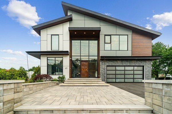 House in Saugus, Massachusetts, United States 4 - 11539348
