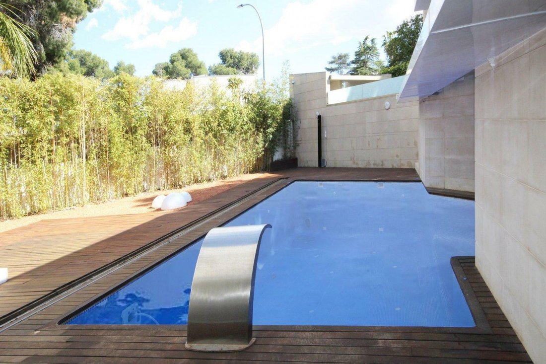 Villa in Torrent, Valencian Community, Spain 3 - 11547201