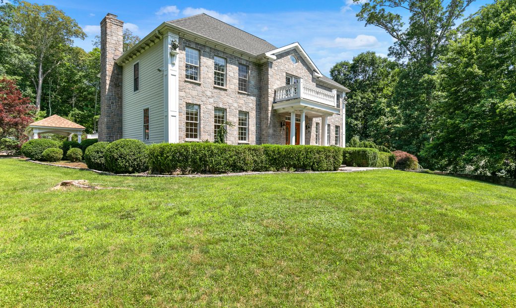 27 Chestnut Hill Road In Killingworth, Connecticut, United States For