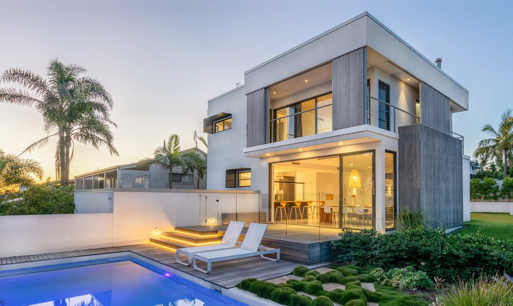 Contemporary Beach House In Noosa In Sunrise Beach, Queensland