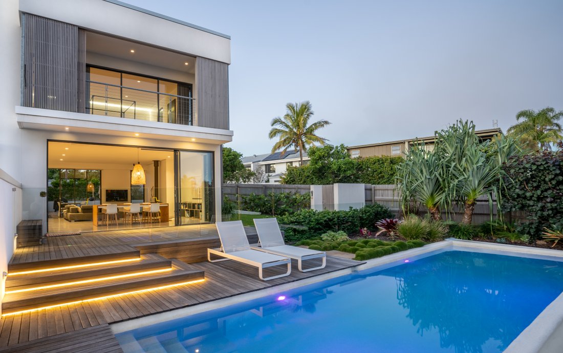 Contemporary Beach House In Noosa In Sunrise Beach, Queensland