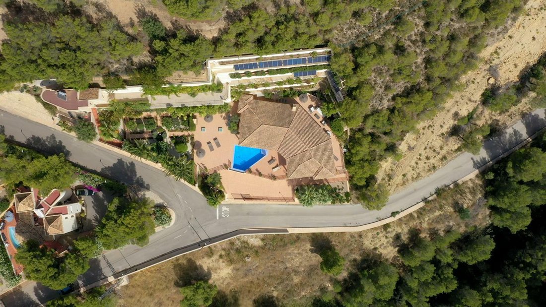 Villa in Altea, Valencian Community, Spain 1 - 11557923