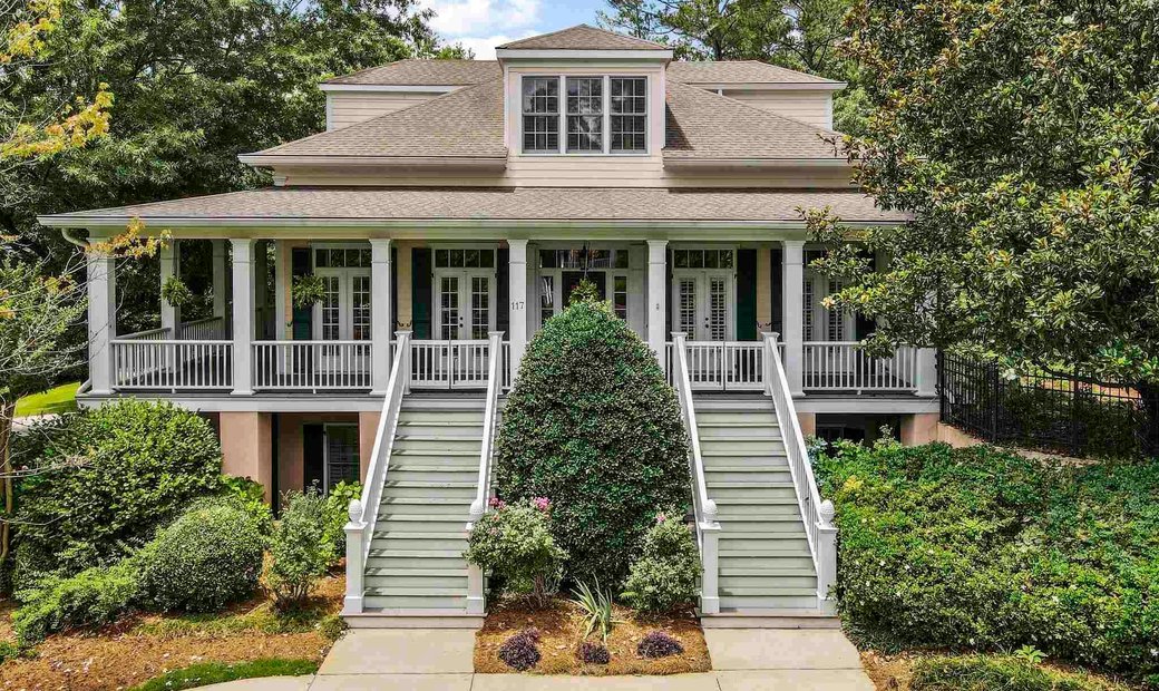 Single Family For Sale In Peachtree In Peachtree City, United