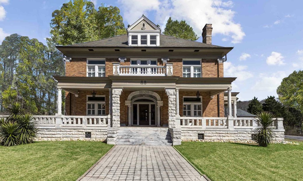 Single Family For Sale In Newnan In Newnan, United States For