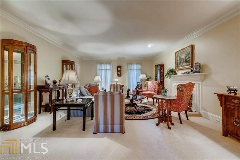 Single Family For Sale In Dunwoody In Dunwoody, United States