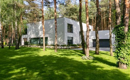 House in Józefów, Masovian Voivodeship, Poland 1