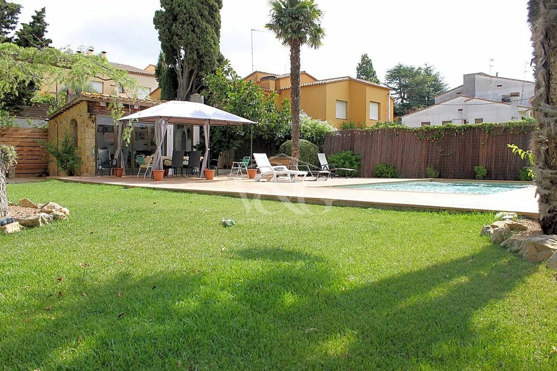Villa in Palafrugell, Catalonia, Spain 3 - 11567579