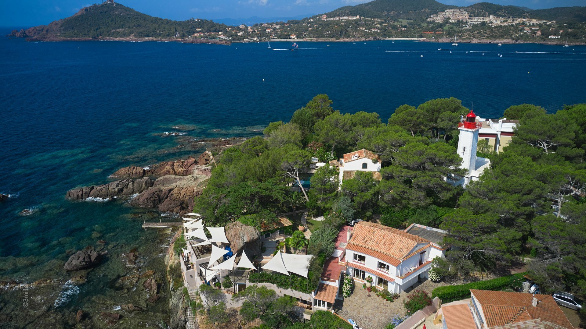 Extraordinary Waterfront Property In Fréjus, Provence Alpes Côte D'azur