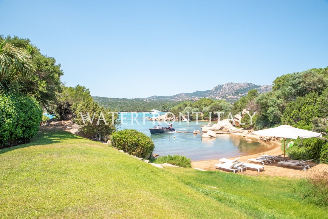 Villa à Marina di Porto Cervo, Arzachena, Italie 4 - 11569747