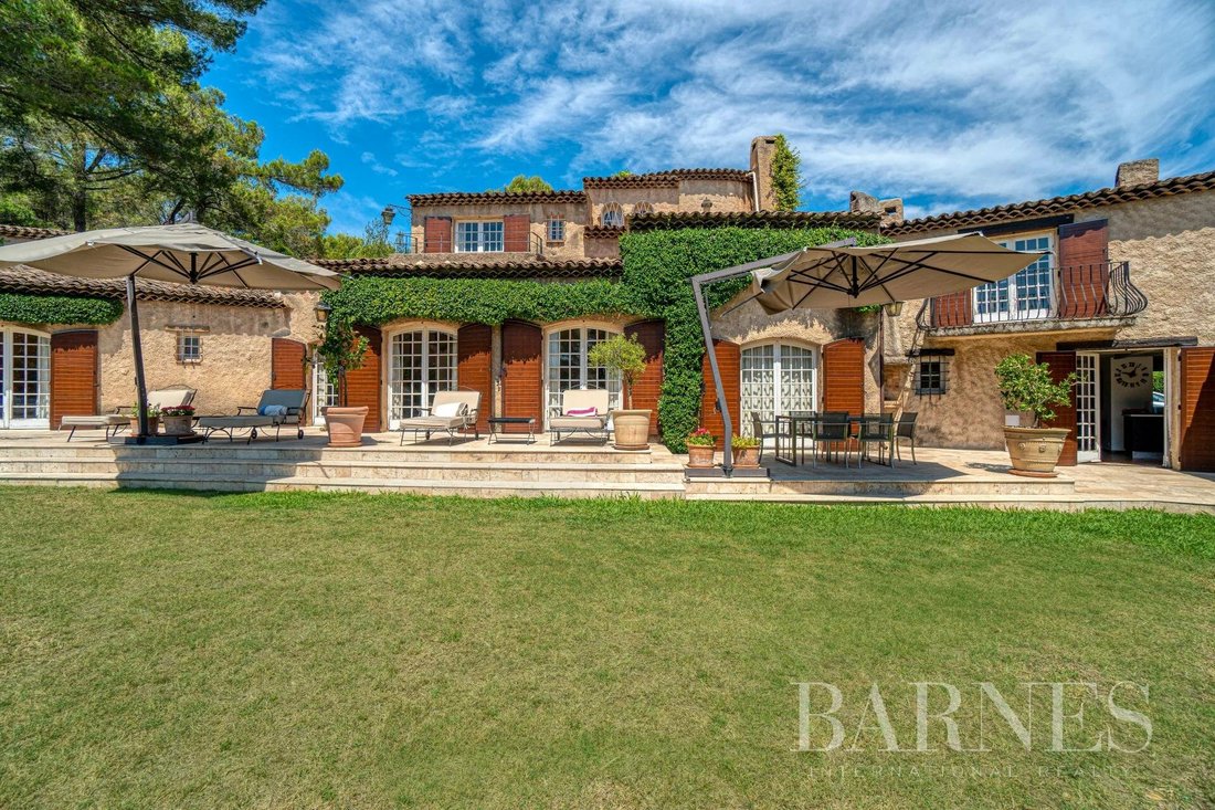 House in Grasse, Provence-Alpes-Côte d'Azur, France 1 - 11578785