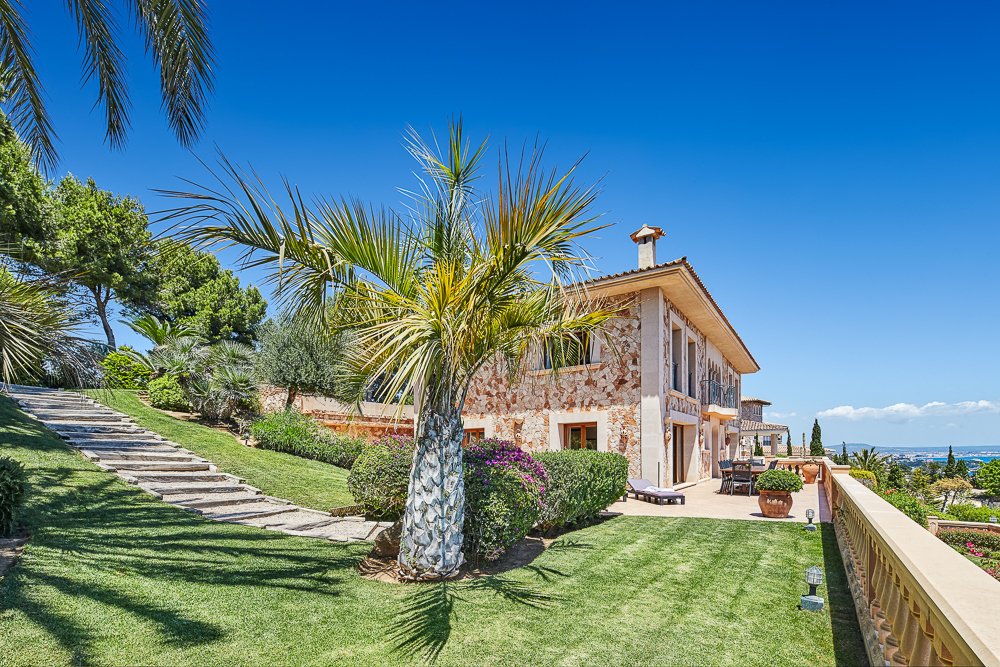 Luxury Estate For Sale In Bendinat With In Bendinat, Balearic Islands