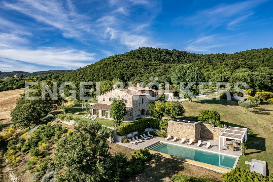 Country House in Sarteano, Tuscany, Italy 1 - 11581048