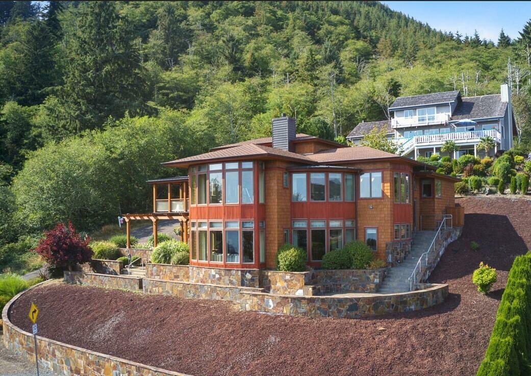 Single Family For Sale In Garibaldi In Garibaldi, Oregon, United States