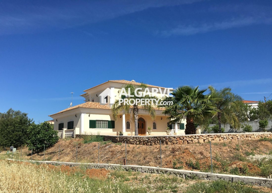 Villa in Querenca, Tor e Benafim, Algarve, Portugal 1 - 11584326