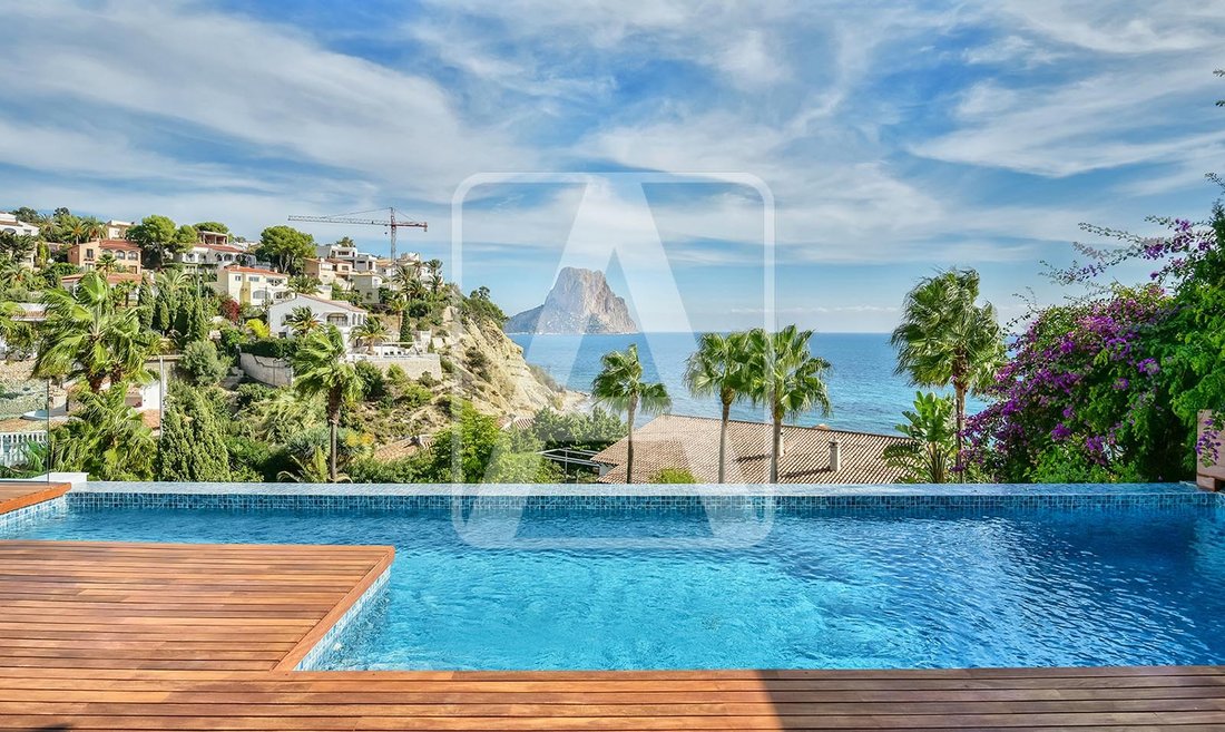 Villa in Calp / Calpe, Valencian Community, Spain 1 - 11587505