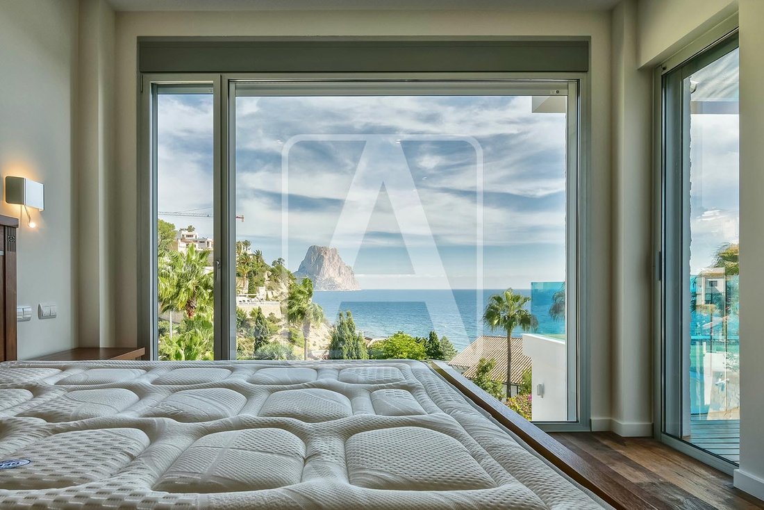 Villa in Calp / Calpe, Valencian Community, Spain 5 - 11587505