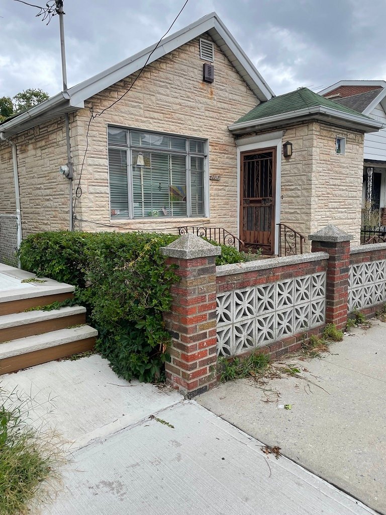 House in New York, New York, United States 1 - 11593050