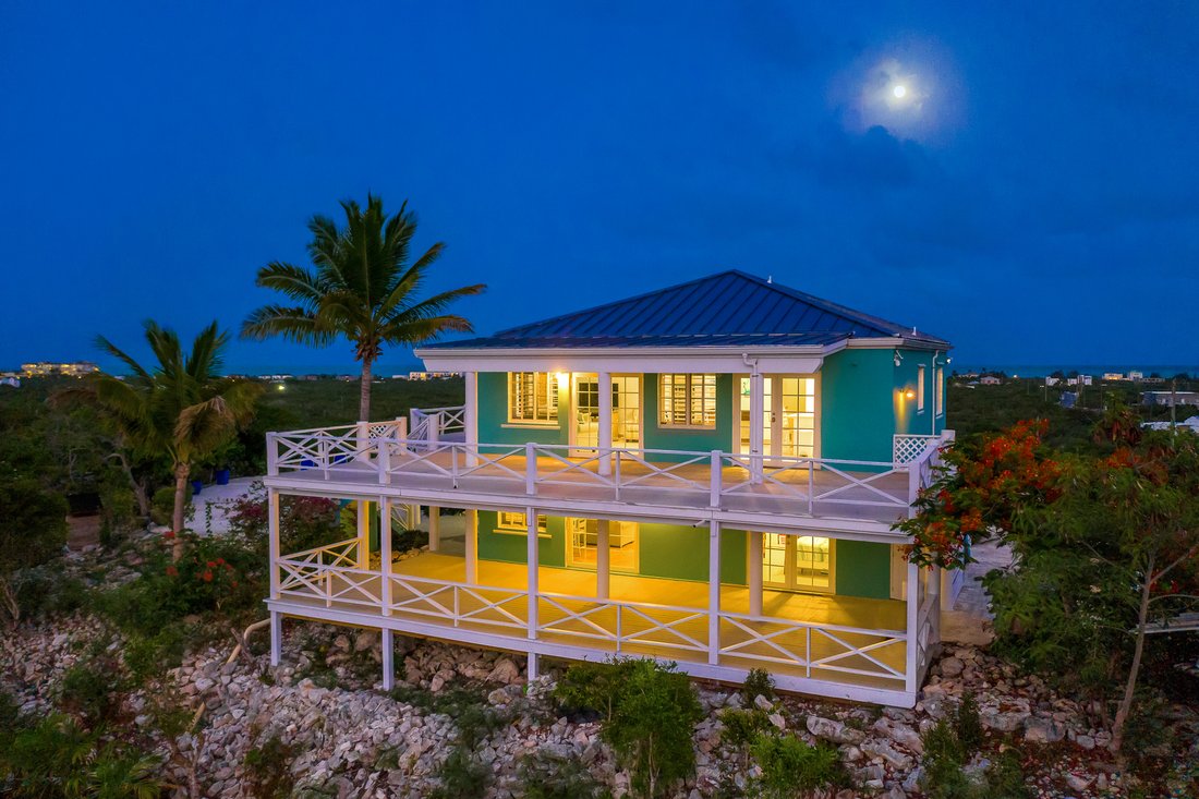 House in Long Bay Hills, Caicos Islands, Turks and Caicos Islands 1 - 11598453