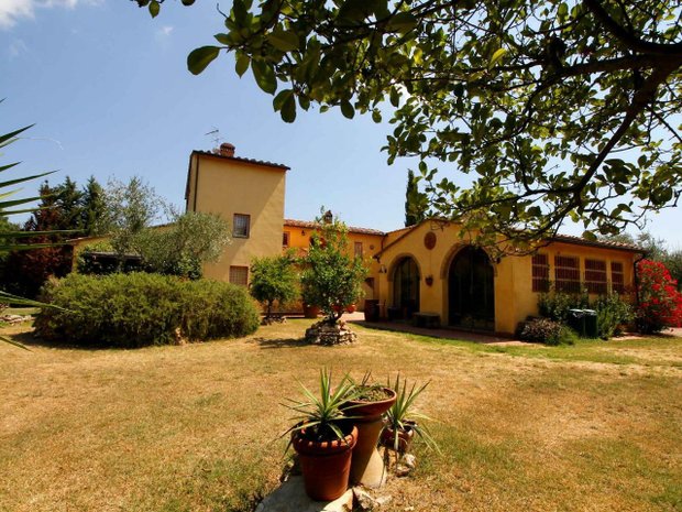 Luxury farm ranches for sale in Casciana Terme, Tuscany, Italy ...