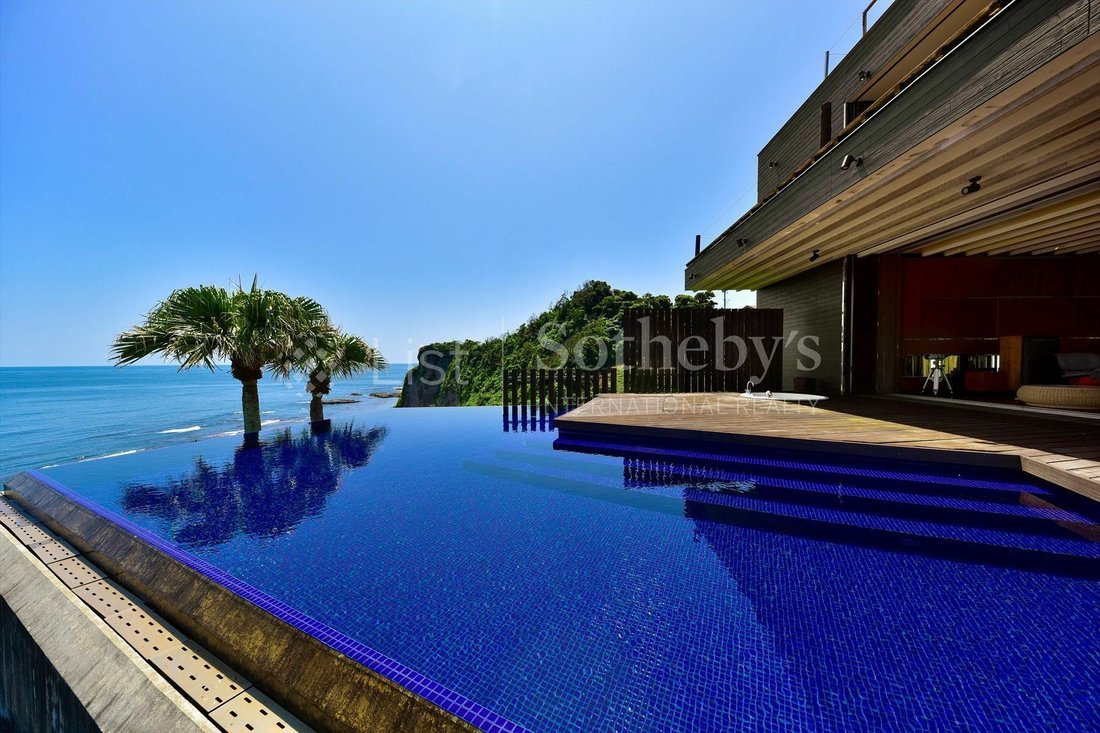 The Pacific Ocean Cliff Top Villa In Japan In Katsuura, Chiba, Japan