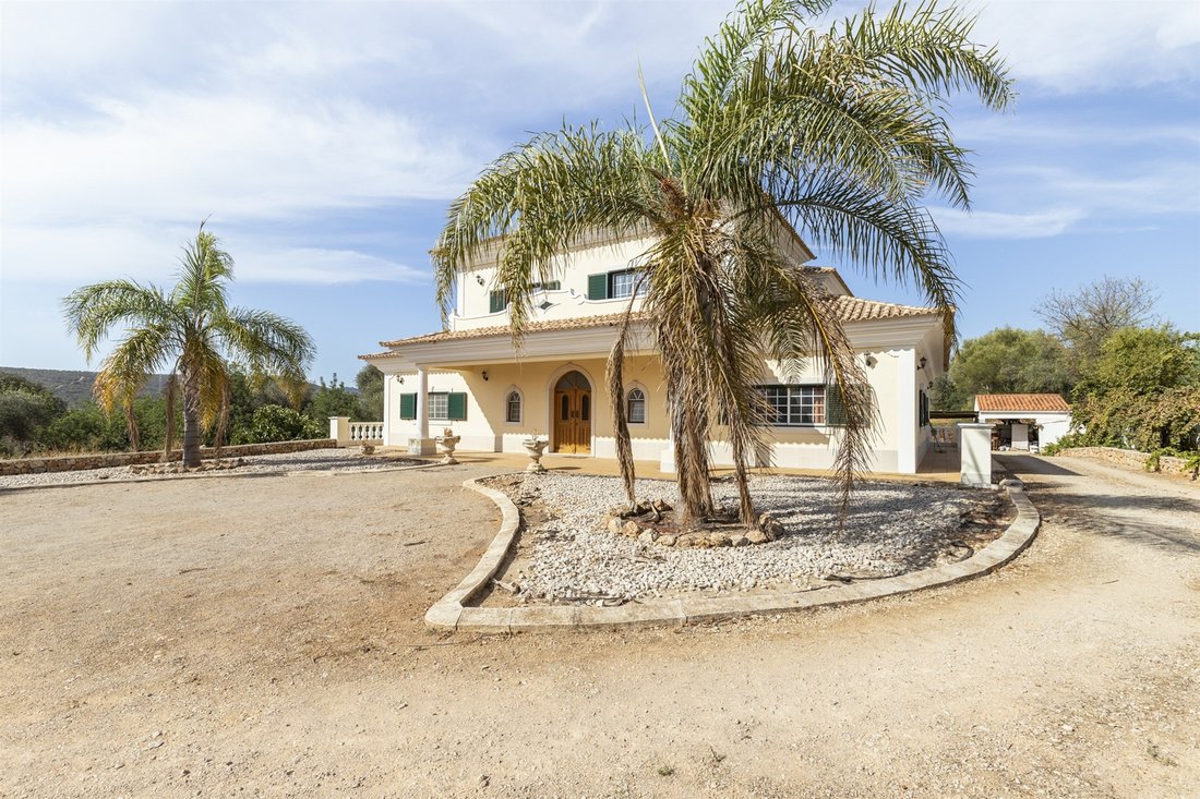 House in Loule (Sao Clemente), Algarve, Portugal 1 - 11333044