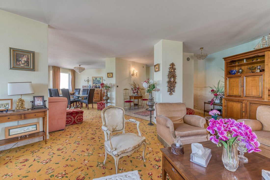 Apartment in Bord du Lac, Evian-les-Bains, France 3 - 11558486