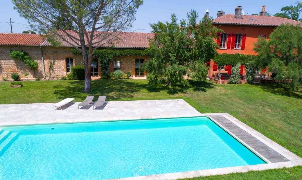 Property Of The Xvii In A Village With Many In Toulouse, Occitanie