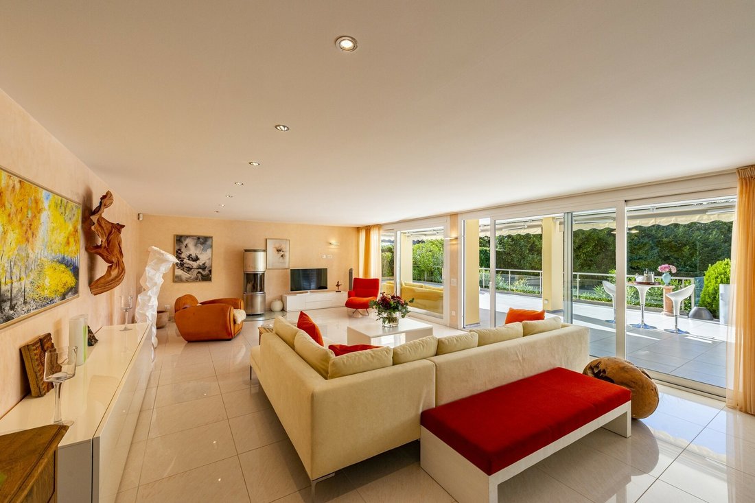Apartment in Collina d'Oro, Ticino, Switzerland 3 - 11571806