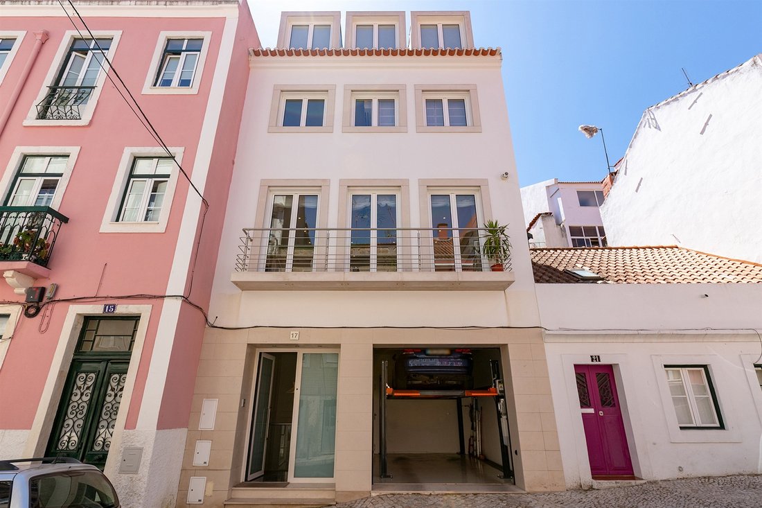 House, 3 Bedrooms, For Sale In Lisbon, Lisbon, Portugal For Sale (11570951)