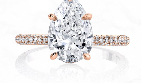 2.00CT Solitaire Pear Cut Diamond Engagement Ring in 18K Rose Gold (11611368)