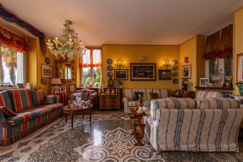 Villa in Stresa, Piedmont, Italy 5 - 11611108