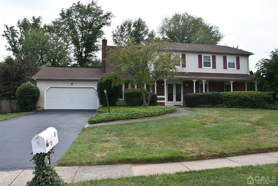 5 Bedrooms Single Family In Lawrence Township, New Jersey, United