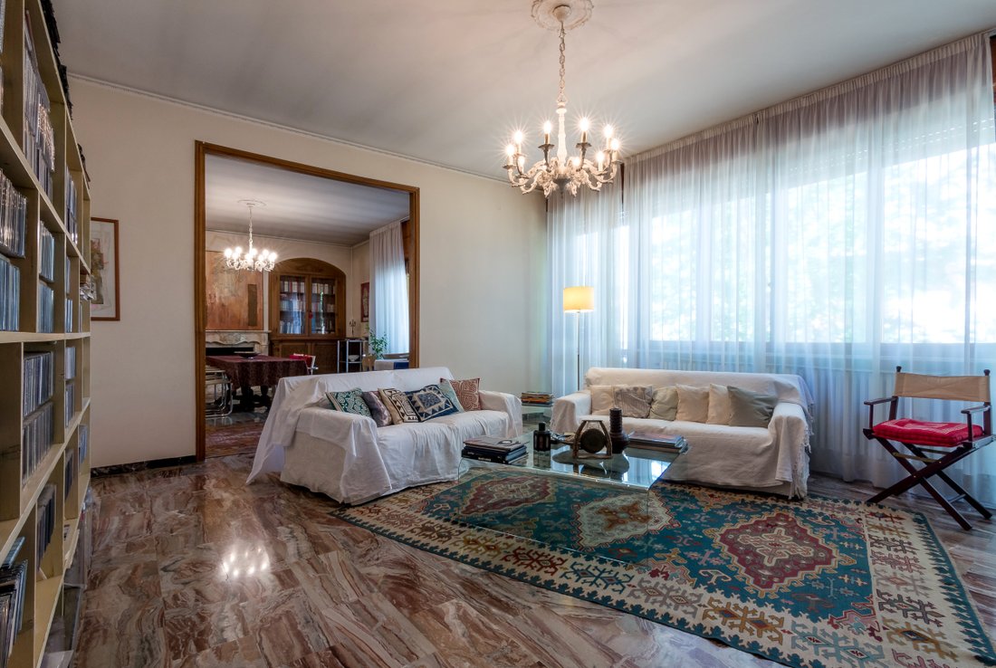 Villa in Cattolica, Emilia-Romagna, Italy 2 - 11618085