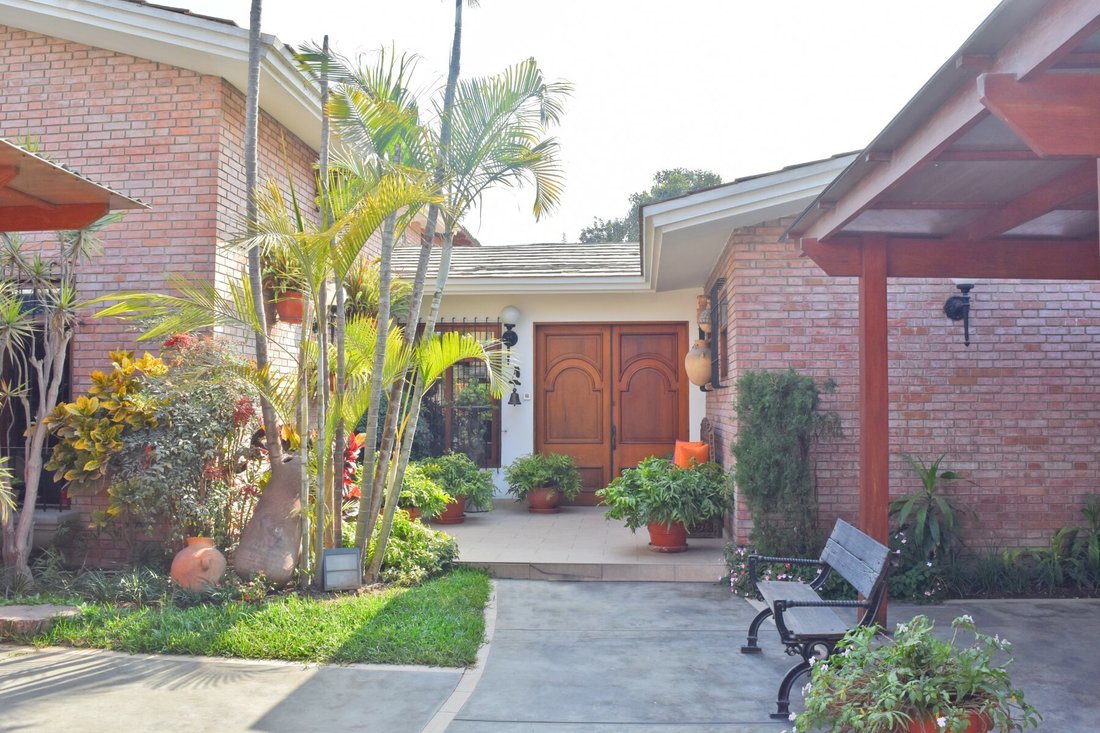 Nice House In The Best In La Molina, Metropolitan Municipality Of Lima