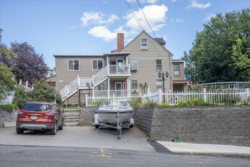 House in Lawrence, Massachusetts, United States 1 - 11618637