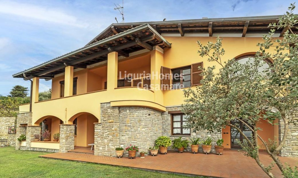 Villa For Sale In Imperia In Imperia, Liguria, Italy For Sale (11619564)