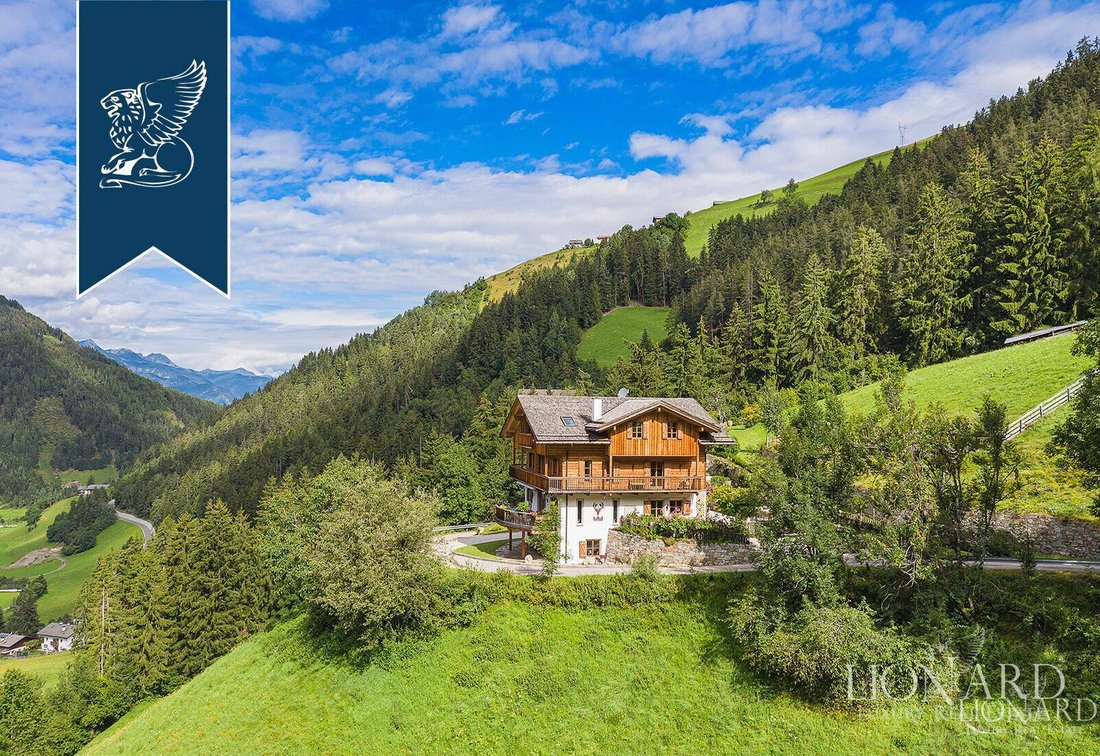 Luxurious Chalet In Trentino Alto Adige In Trentino South Tyrol, Italy