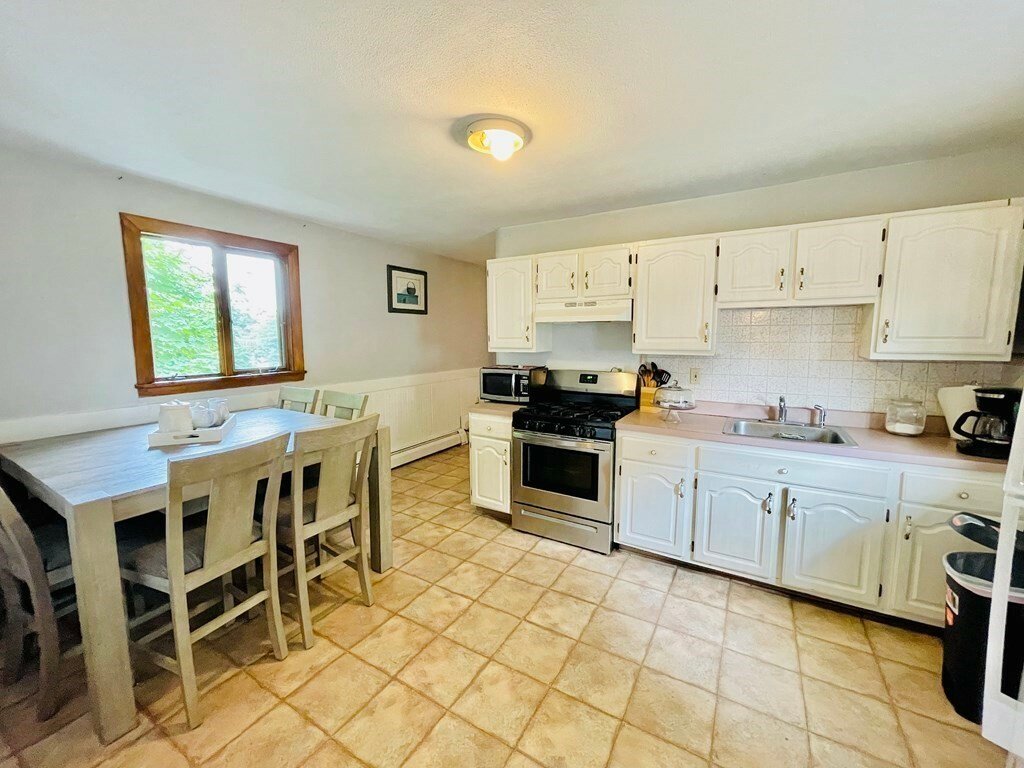 House in Medford, Massachusetts, United States 5 - 11627471