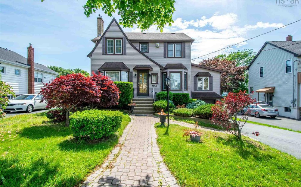 Luxury homes for sale in Halifax, Nova Scotia, Canada - JamesEdition