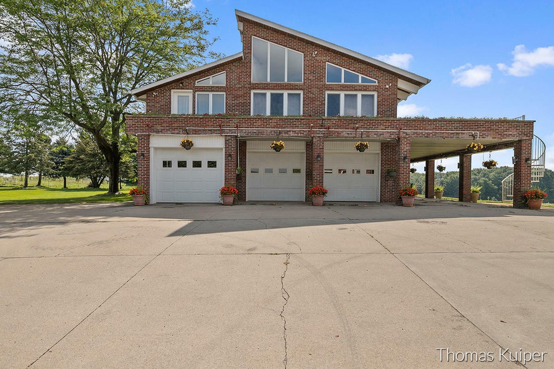 House in Grand Rapids, Michigan, United States 1 - 11632186