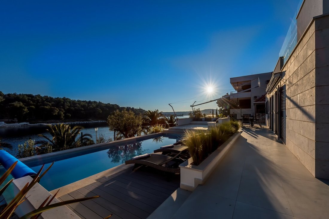 House in Supetar, Split-Dalmatia County, Croatia 1 - 11632178